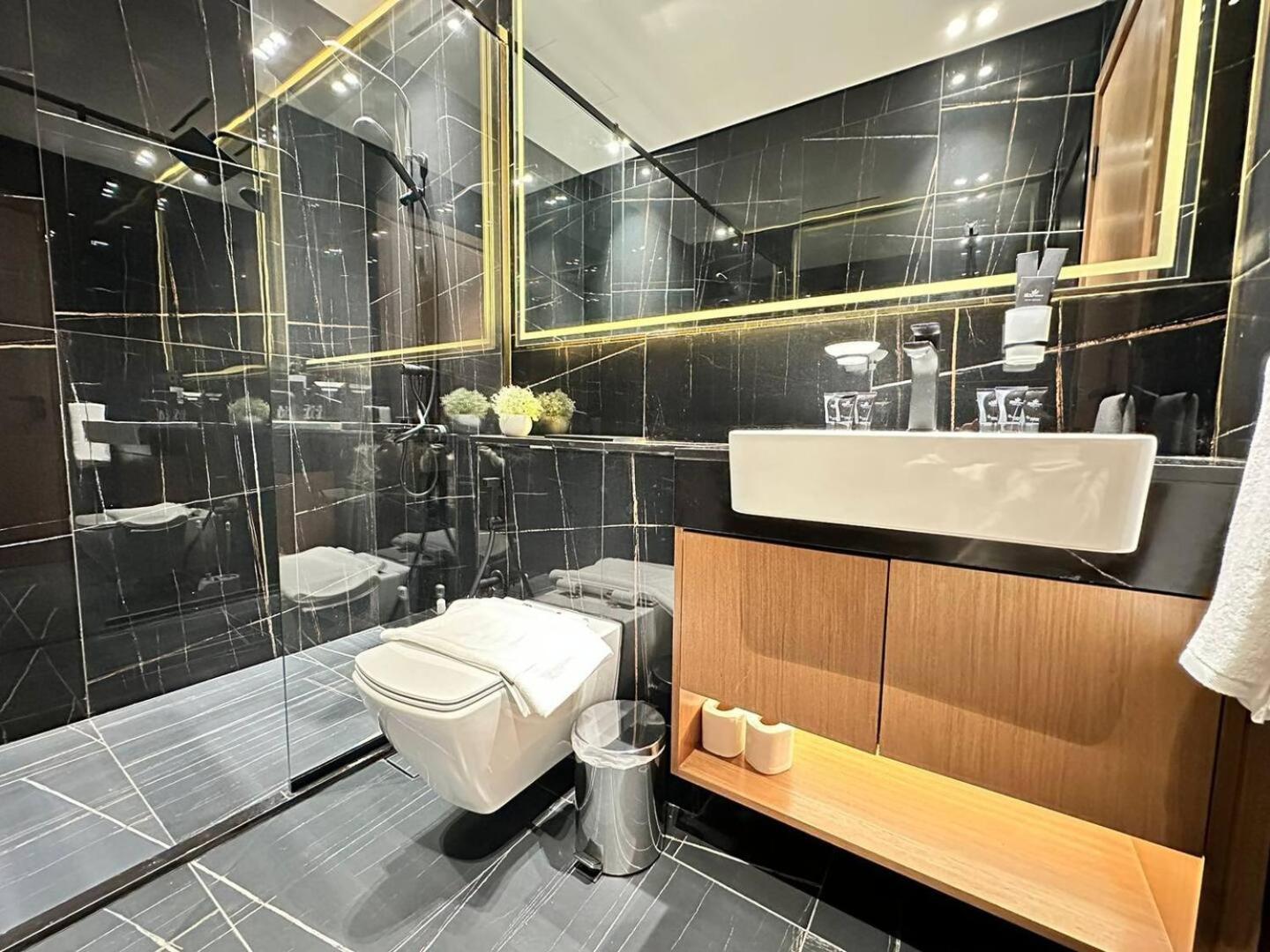 Elegant Urban 1 Bedroom In Jvc Apartment